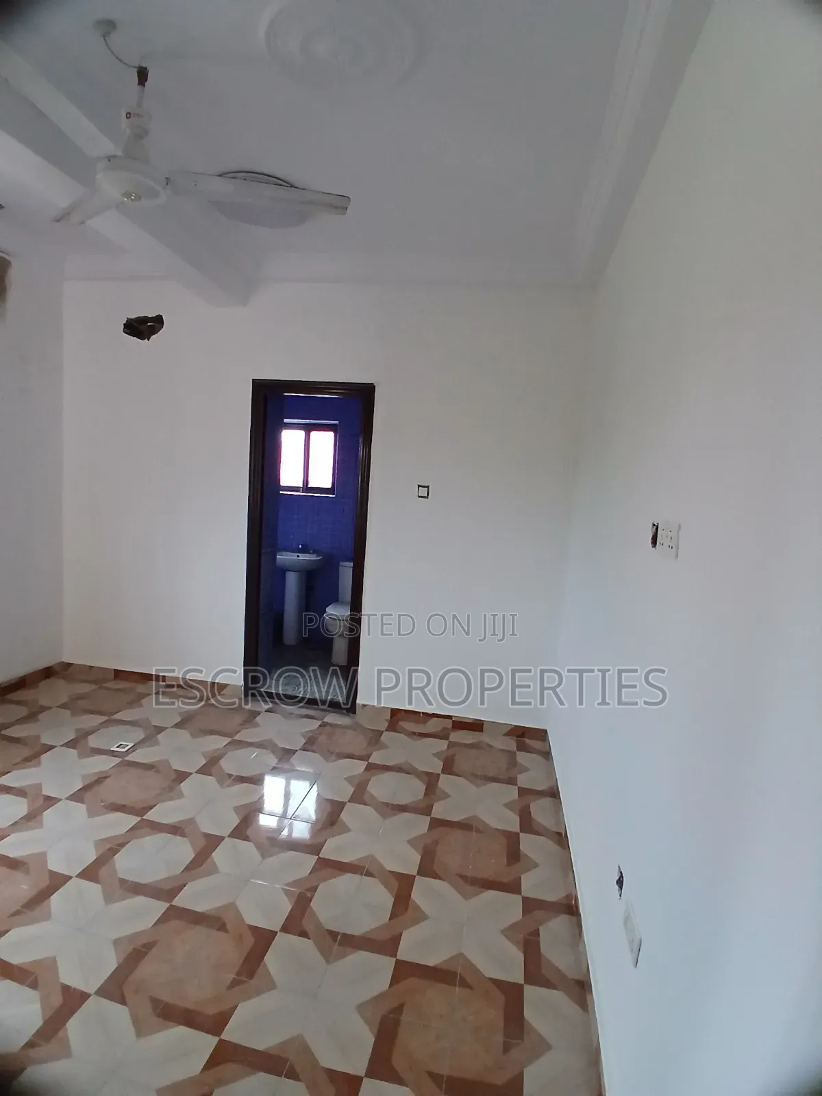 2bdrm Apartment in Escrow Prime, Pentecost for rent