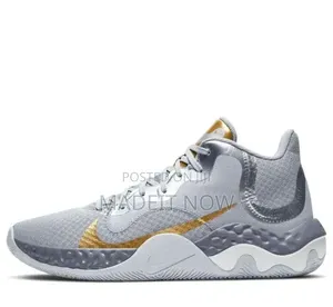 Original "NIKE RENEW ELEVATE" Basketball Sneaker
