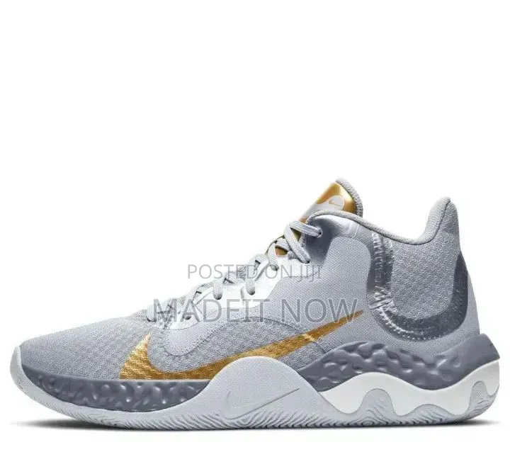 Original "NIKE RENEW ELEVATE" Basketball Sneaker
