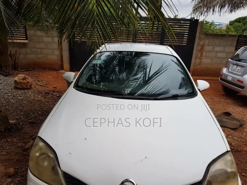 Nissan Primera 2006 White