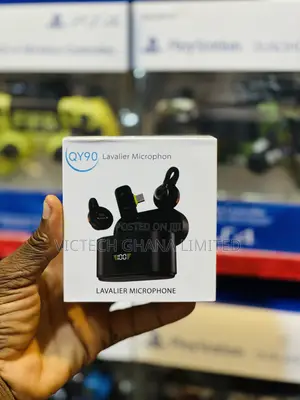 QY90 Wireless Lavalier Microphone