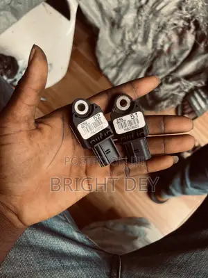 Corolla 2014 to 2019 Side Impact Sensor Complete (Crash Sensor)
