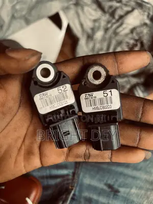 Corolla 2014 to 2019 Side Impact Sensor Complete (Crash Sensor)