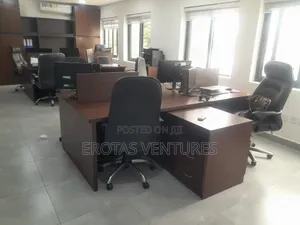 Work Station - 4 Seater