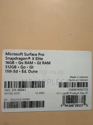 New Microsoft Surface Pro 11th Edition, a Copilot+ PC 16GB SSD 512GB