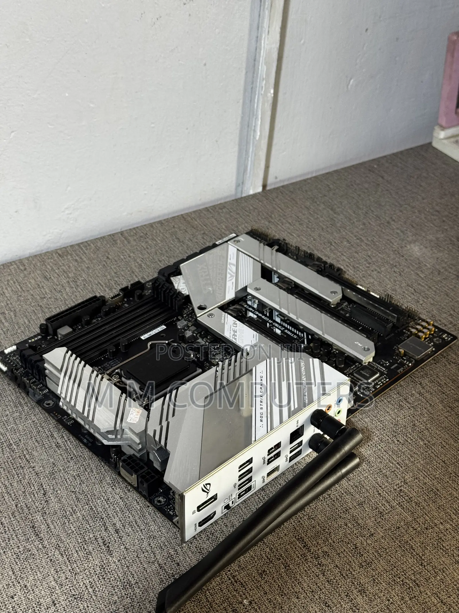10/11gen ASUS Z590 -a Gaming Wifi Motherboard Only
