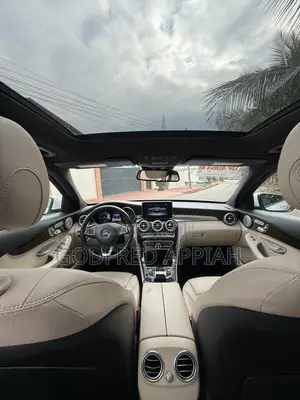 Mercedes-Benz C300 2018 White