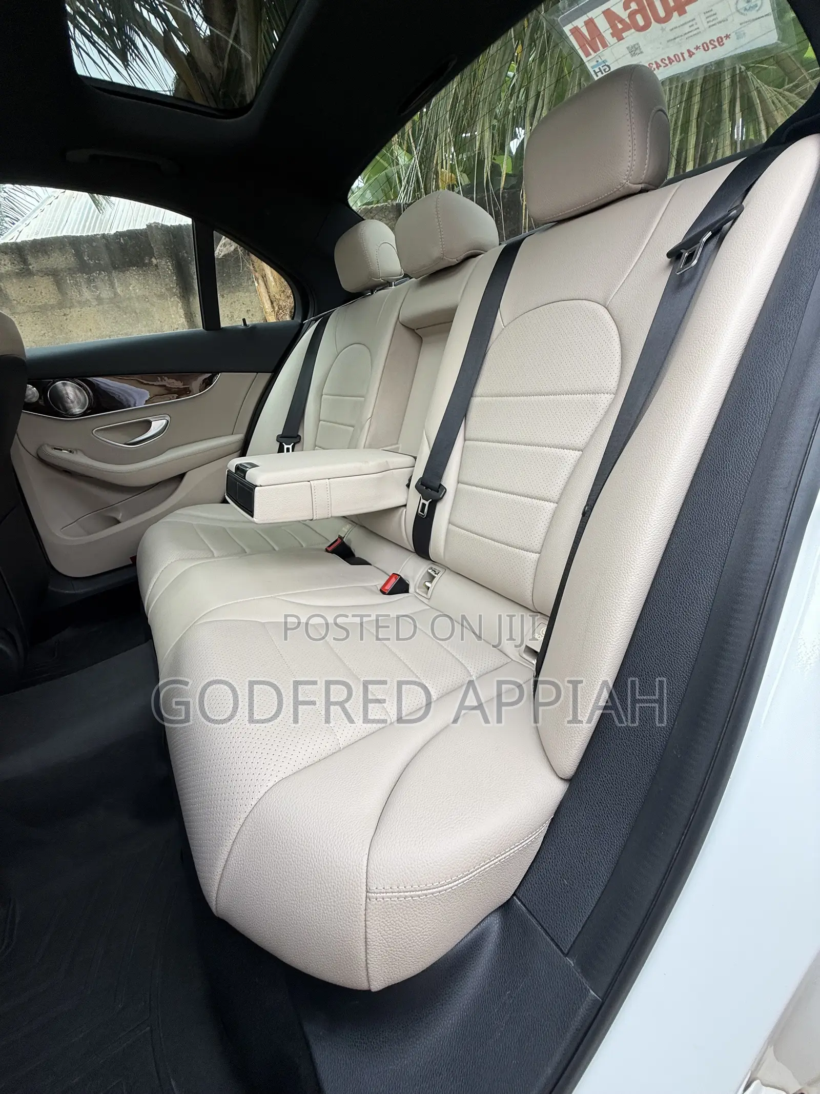 Mercedes-Benz C300 2018 White