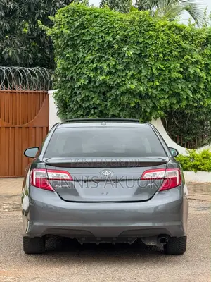 Toyota Camry SE Sport 4dr Sedan (2.5L 4cyl 6A) 2014 Gray