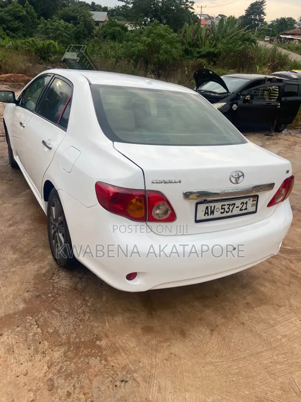 Toyota Corolla 2010 White