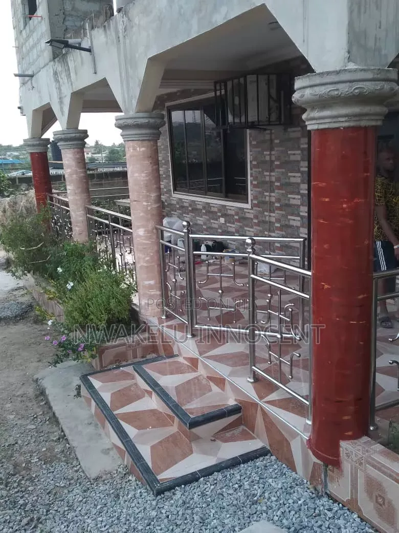 Wall and Piller Marble Effect