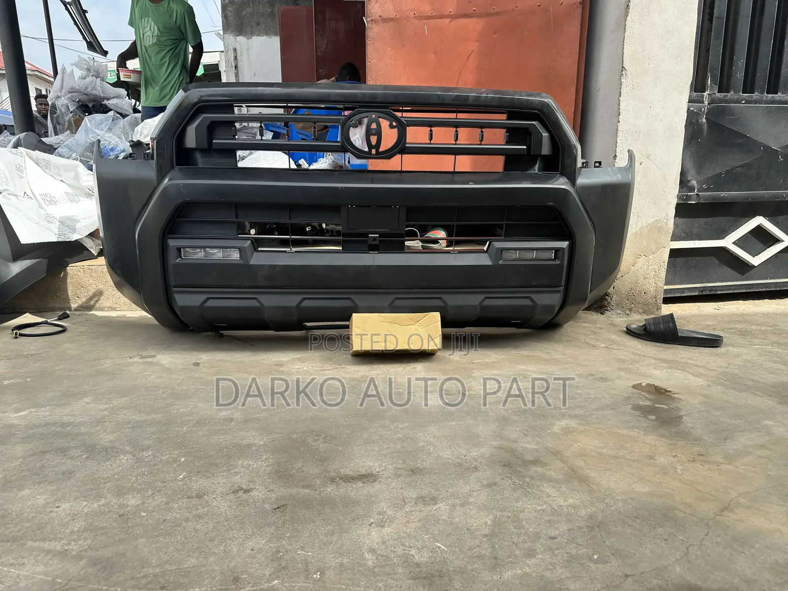 Toyota 4-Runner 2022-2024 Front Bumper Complete Available