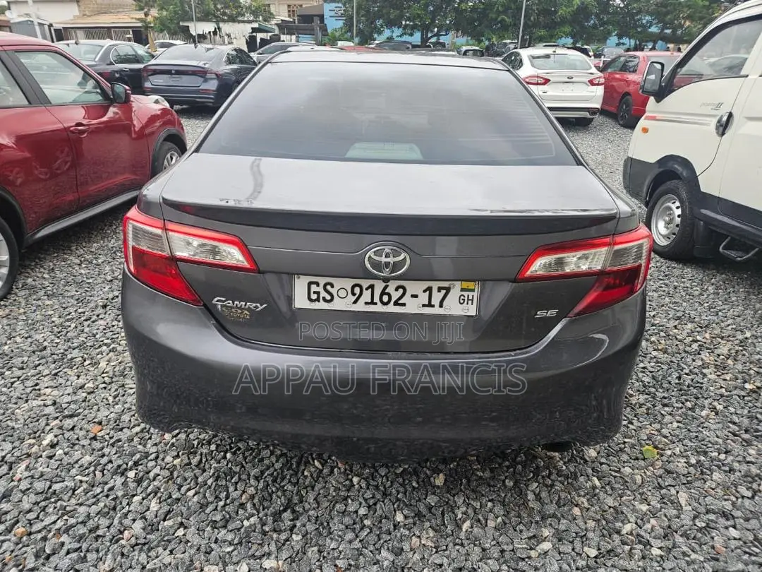 Toyota Camry SE 4dr Sedan (2.5L 4cyl 6A) 2014 Green