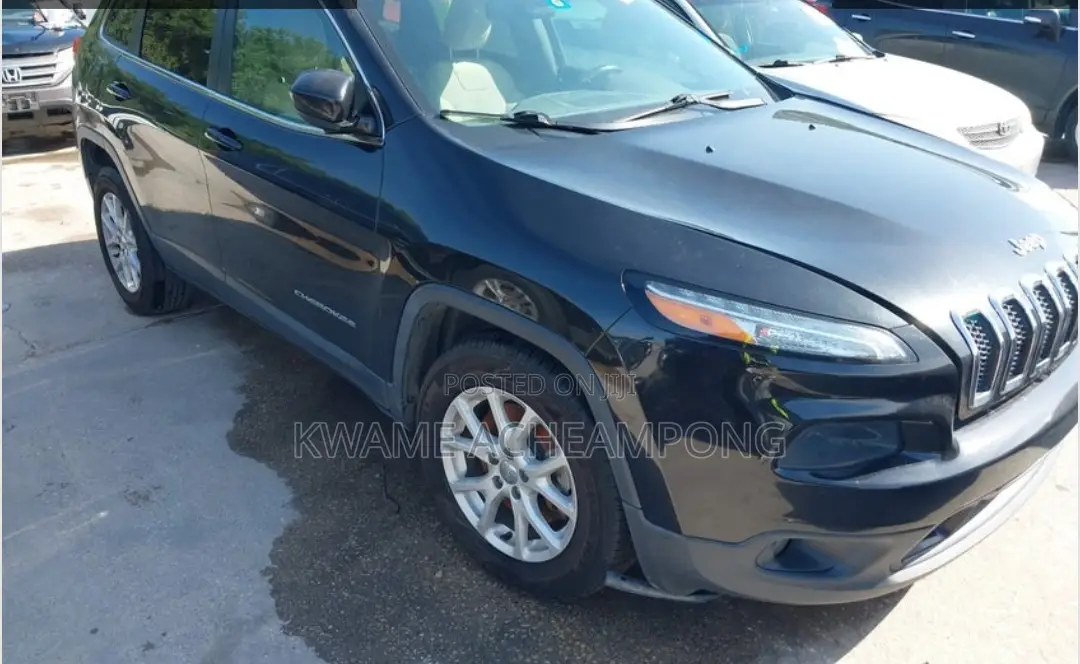 Jeep Cherokee Latitude FWD 2016 Black