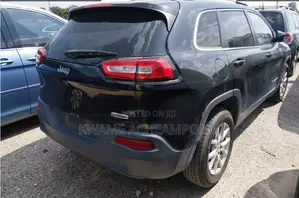 Jeep Cherokee Latitude FWD 2016 Black