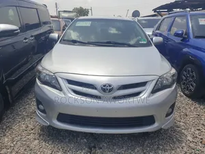 Toyota Corolla 2013 Silver