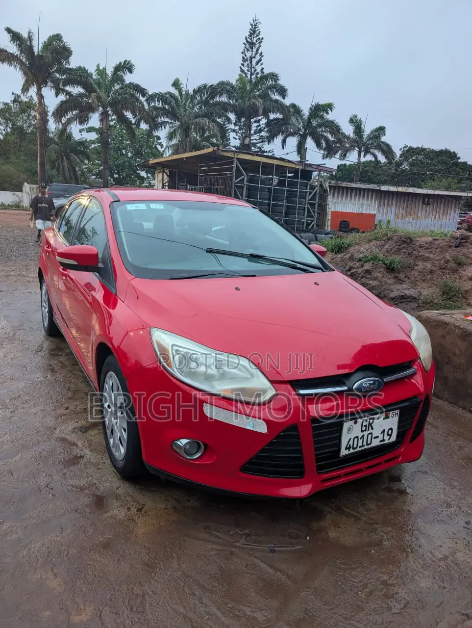 Ford Focus 2013 Red