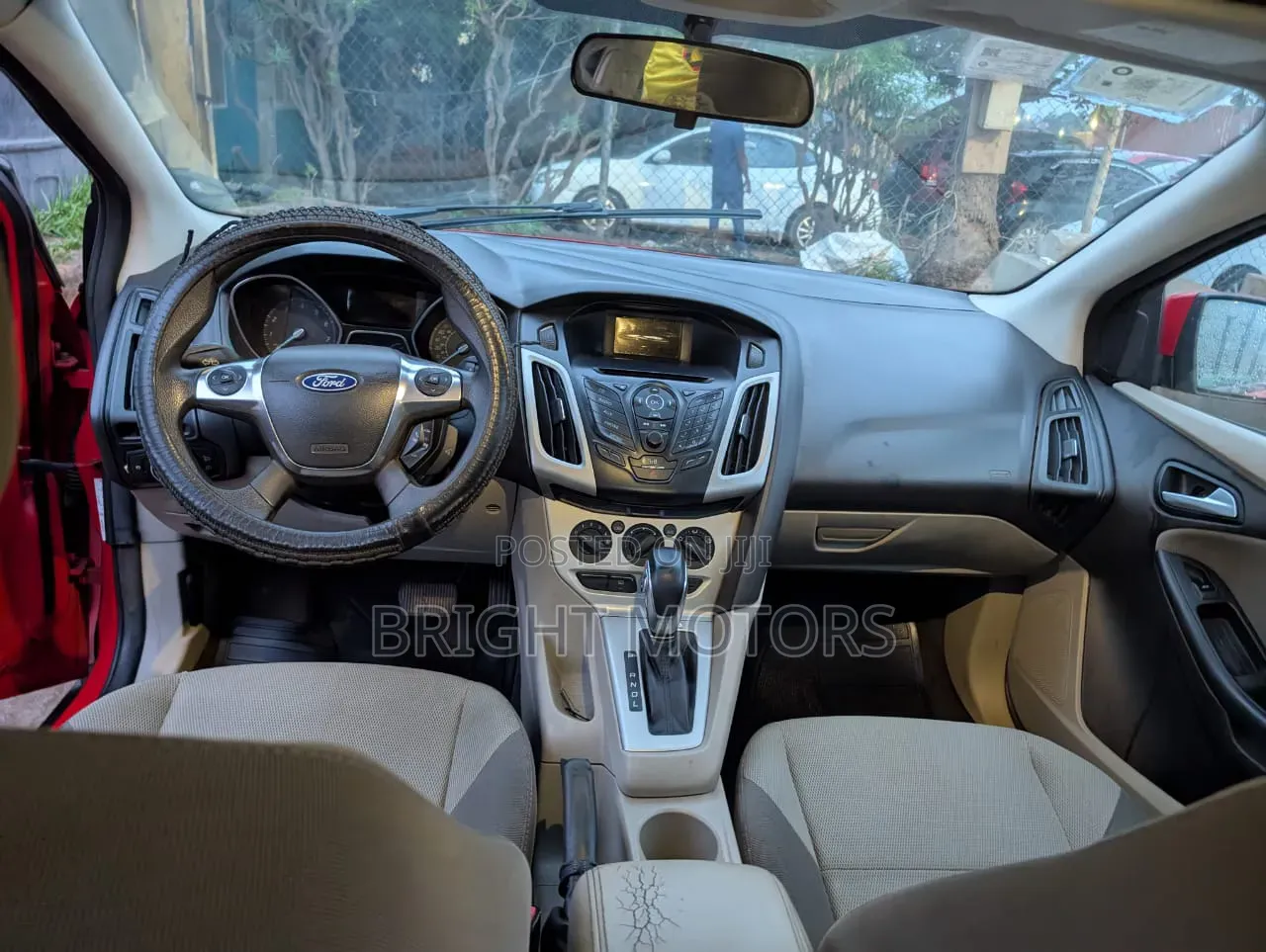 Ford Focus 2013 Red