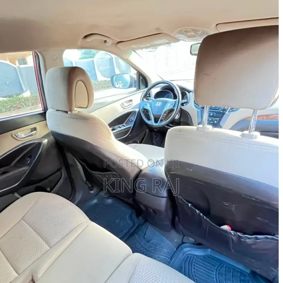Hyundai Santa Fe 2014 Red