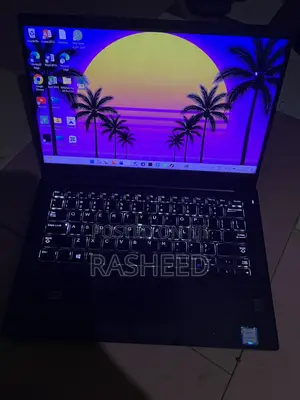 Laptop Dell Latitude 7390 8GB Intel Core i7 SSD 256GB