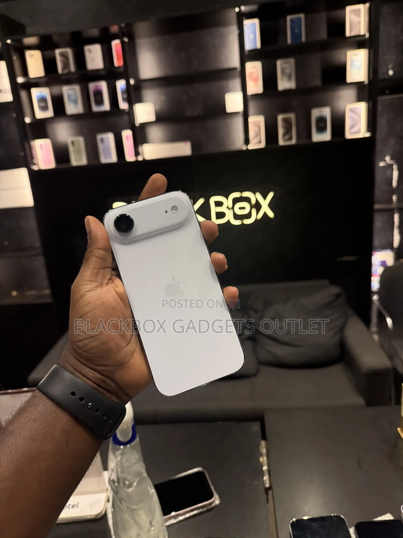 New Apple iPhone Air 256 GB Blue