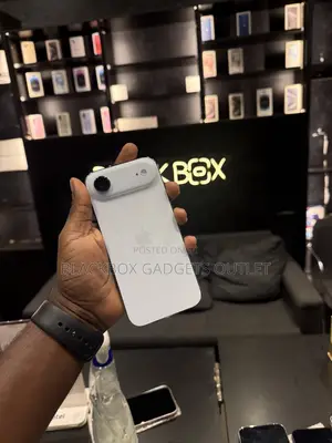 New Apple iPhone Air 256 GB Blue