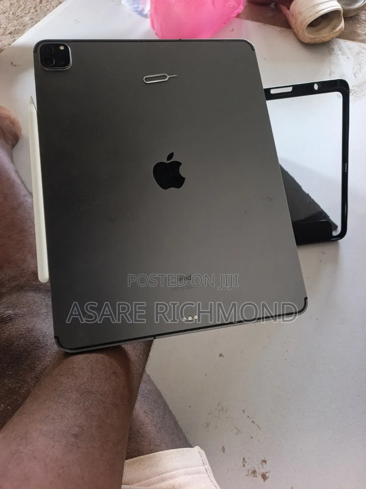 Apple iPad Pro 12.9 (2021) 256 GB Silver
