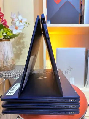 New Laptop HP Elite Dragonfly x360 8th Gen 16GB Intel Core i5 SSD 256GB
