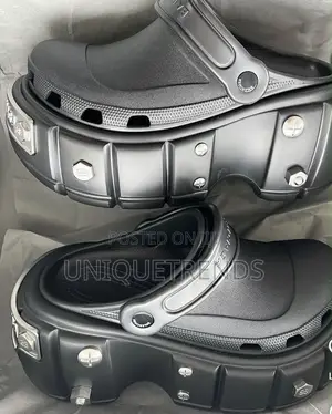 Original BALENCIAGA X CROCS Hardcore Slides (Black)