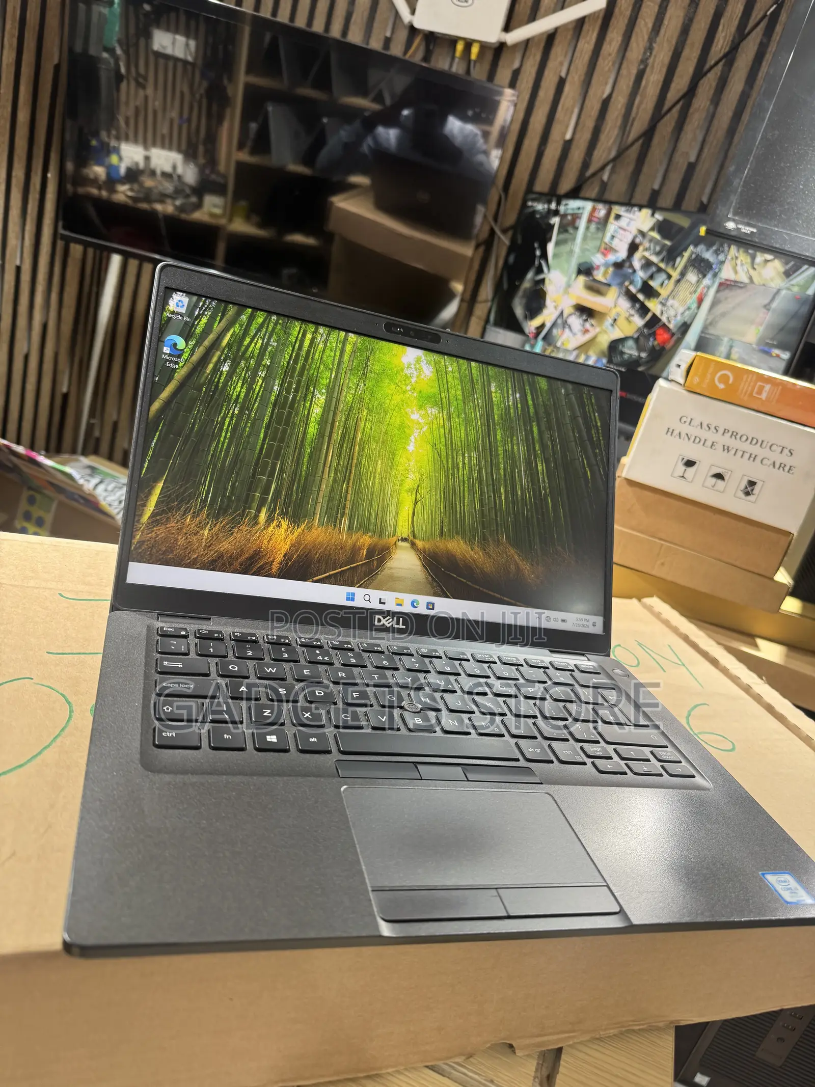 Laptop Dell Latitude 5400 8GB Intel Core i5 SSD 256GB