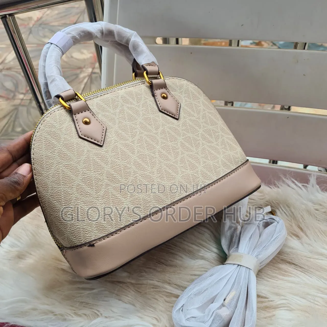 Classic Ladies Hand Bags