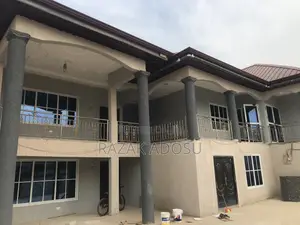2bdrm Apartment in School Junction for rent