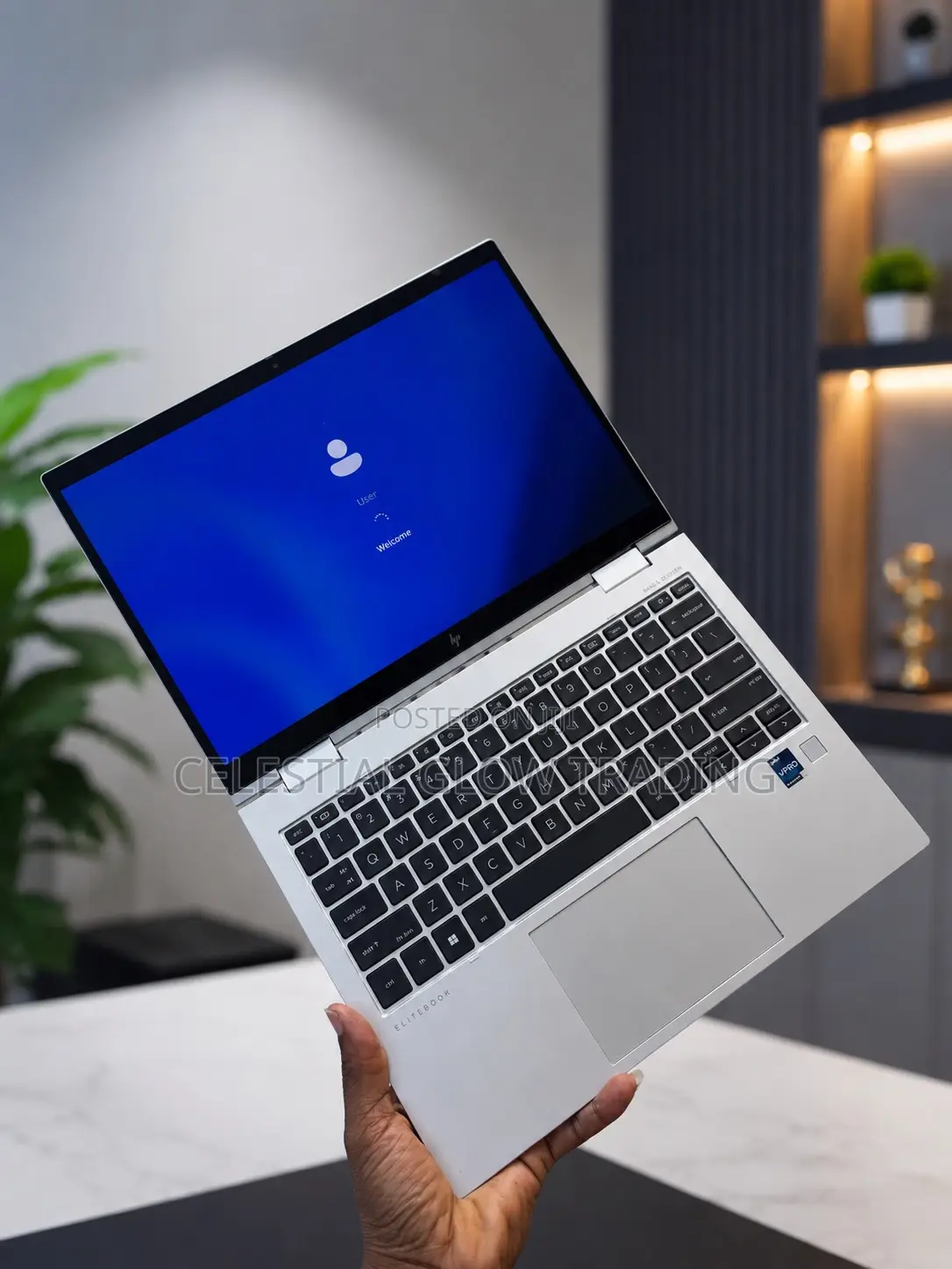 New Laptop HP EliteBook x360 1040 G9 16GB Intel Core i5 SSD 256GB