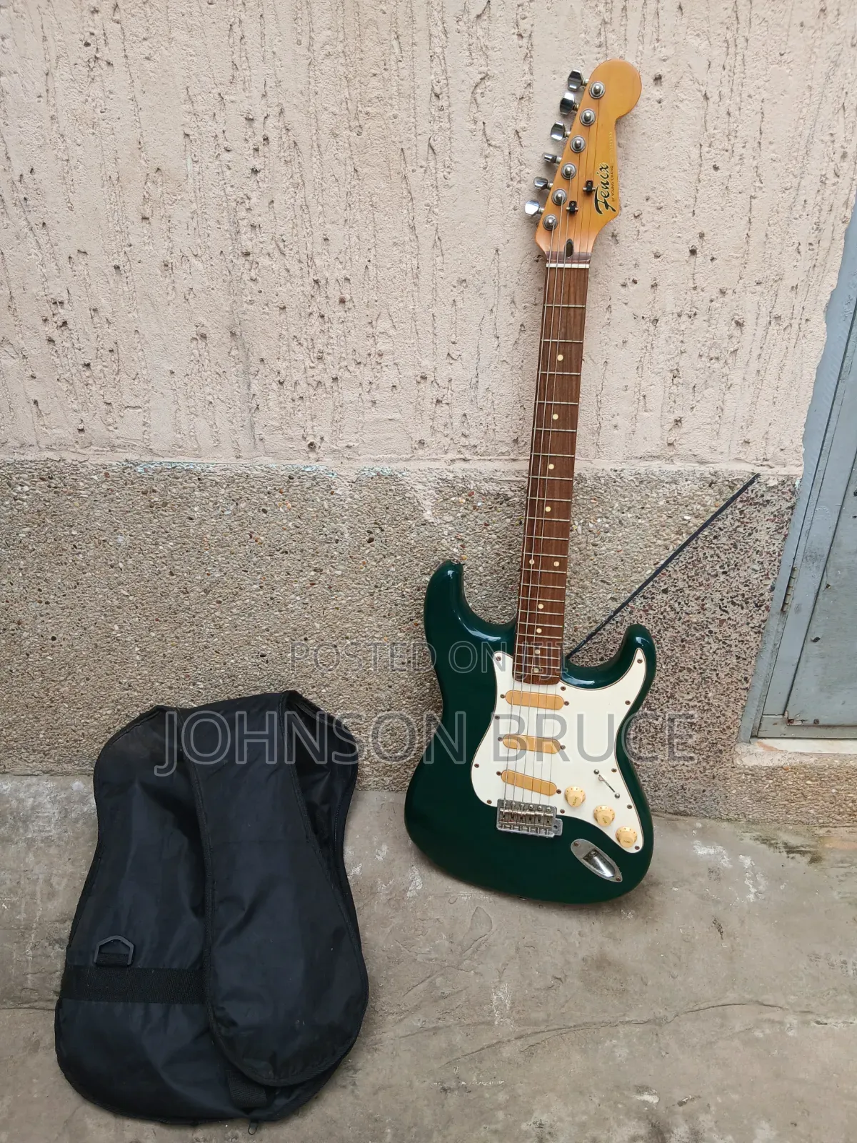 Fenix Home Used Electric Lead Guitar