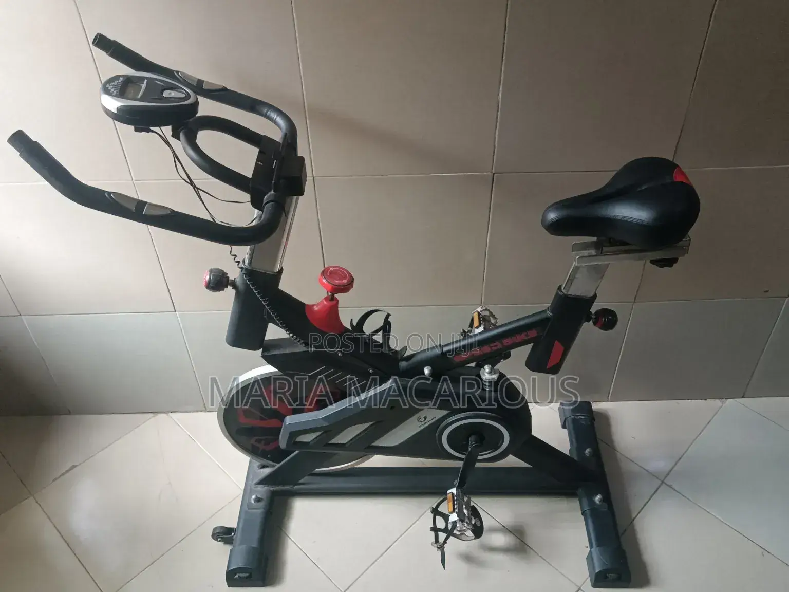 Manual Spinning Exercise Bike – No Electricity Needed