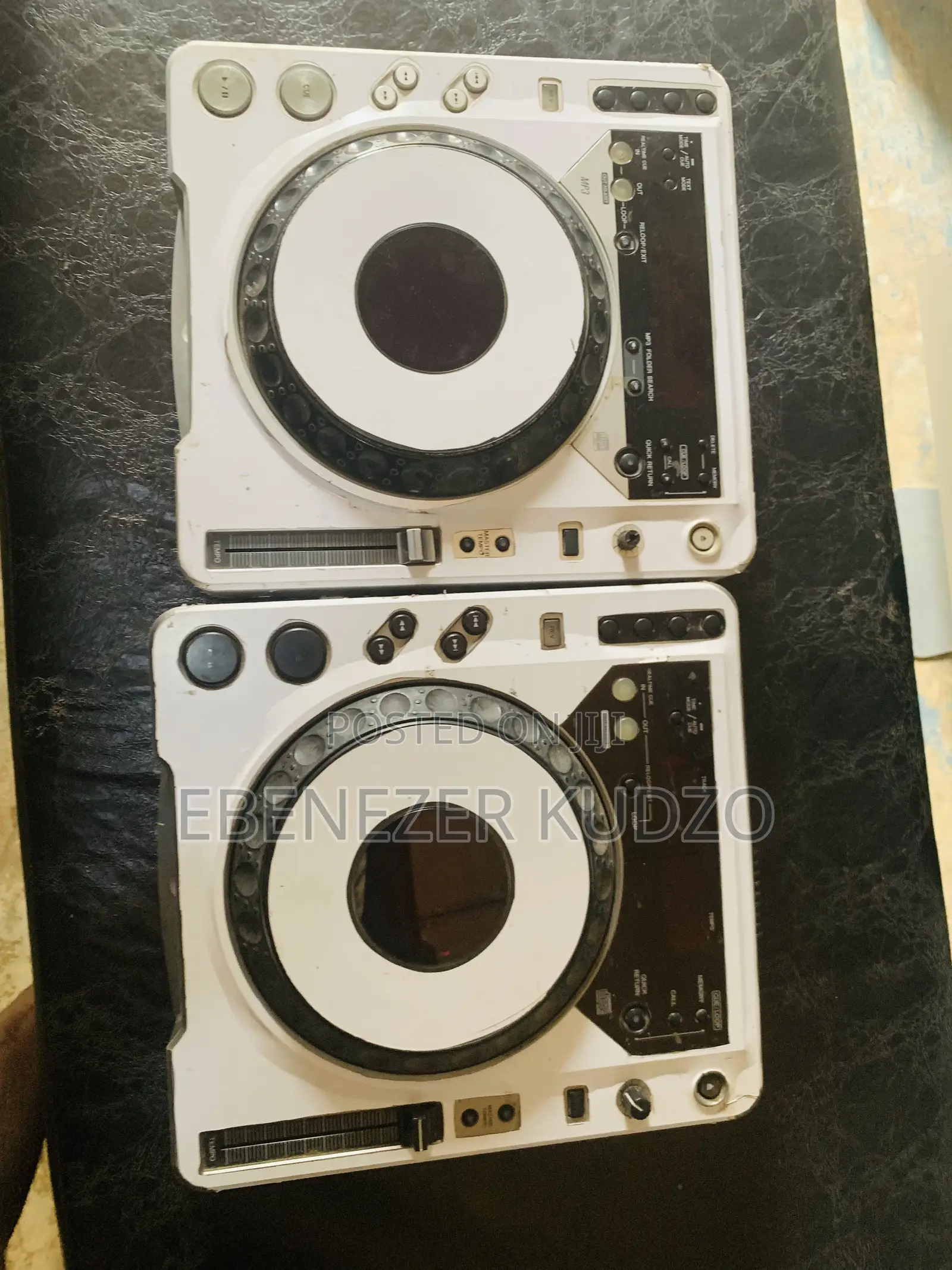 Pioneer CD DJ 800