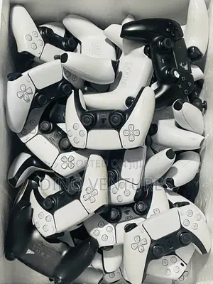 Playstation 5 Controllers Used