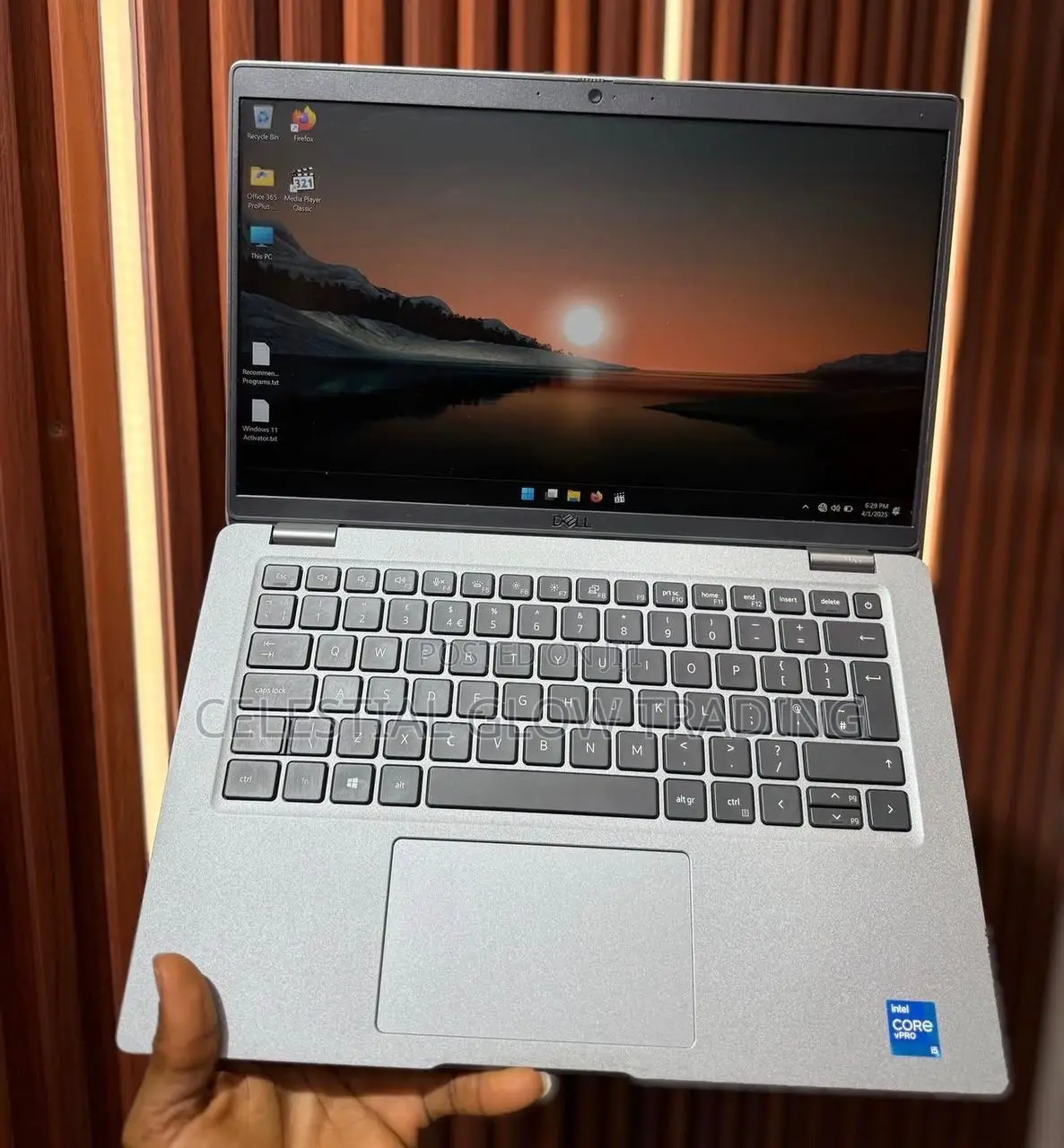 Laptop Dell Latitude 5320 16GB Intel Core i5 SSD 512GB