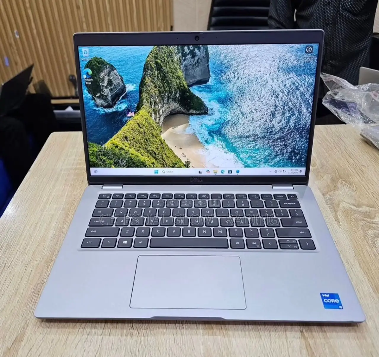 Laptop Dell Latitude 5320 16GB Intel Core i5 SSD 512GB