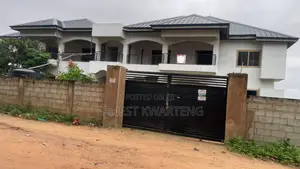 12bdrm Block of Flats in Super Elite Estate, Sowutwuom for sale