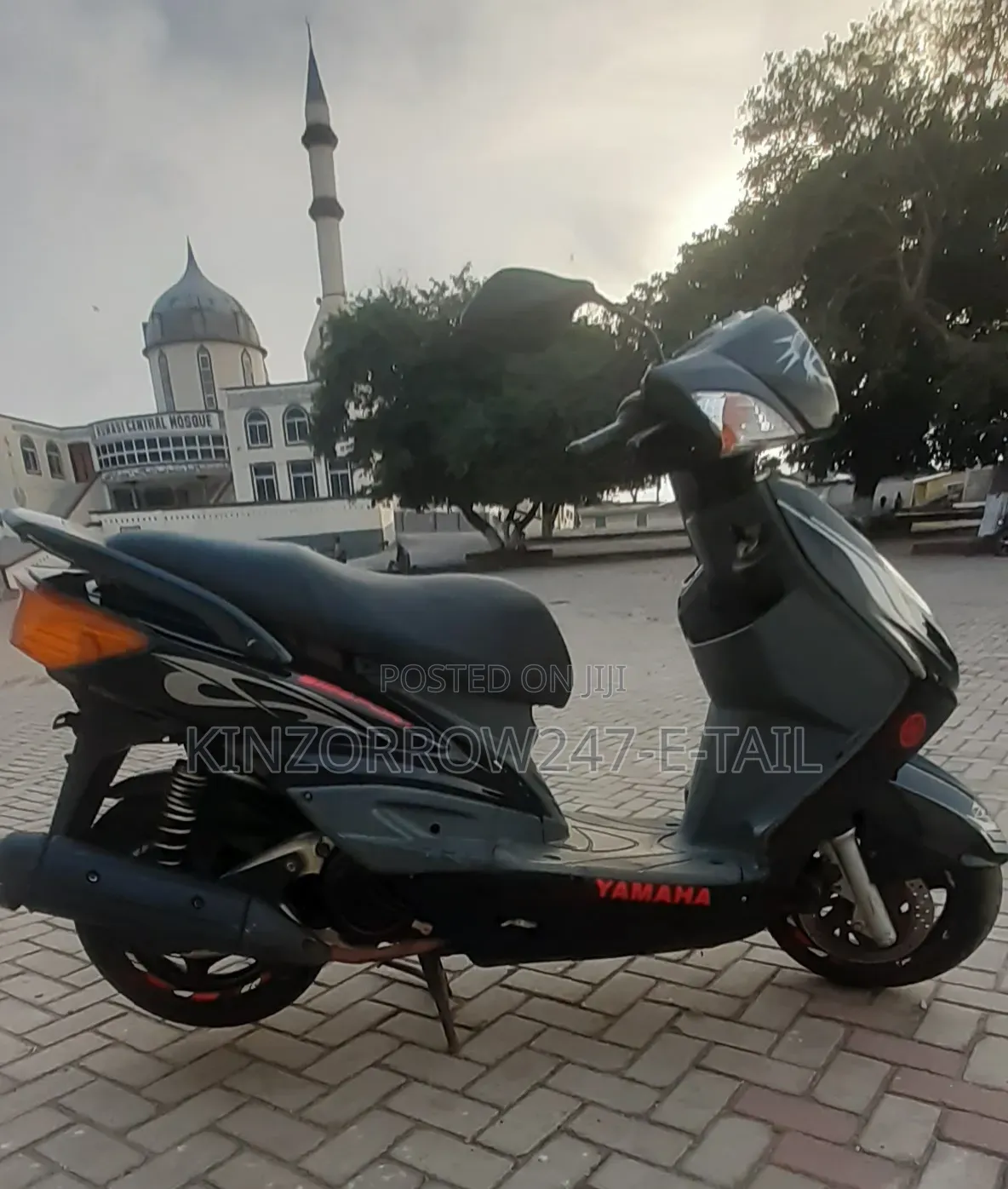 Yamaha Majesty 2022 Black