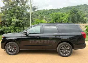 New Ford Expedition Max Platinum 4x4 2025 Black