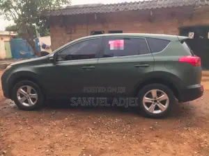 Toyota RAV4 2015