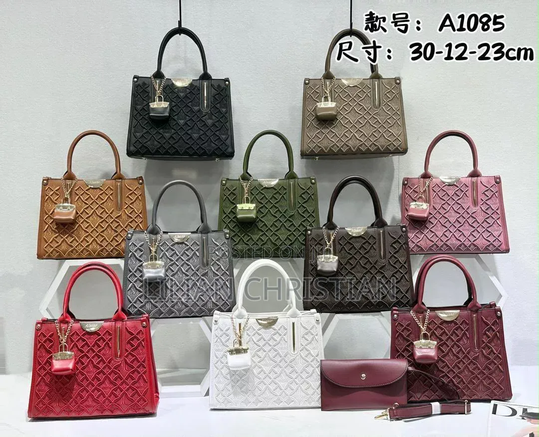 Quality Hand Bags in Different Colours