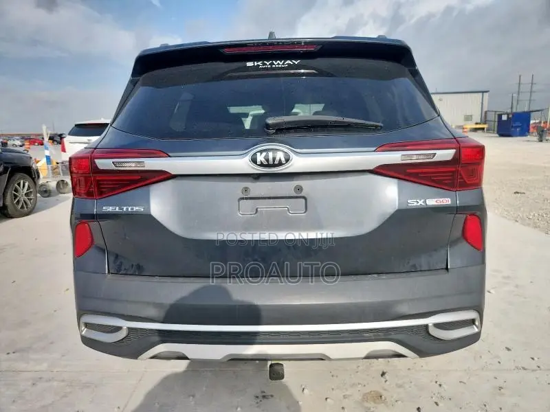 2021-2023 Kia Seltos Tail Gate / Boot/ Trunk