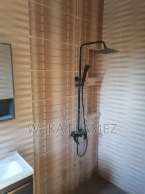 4bdrm House in Stadium Junction, Amasaman for sale