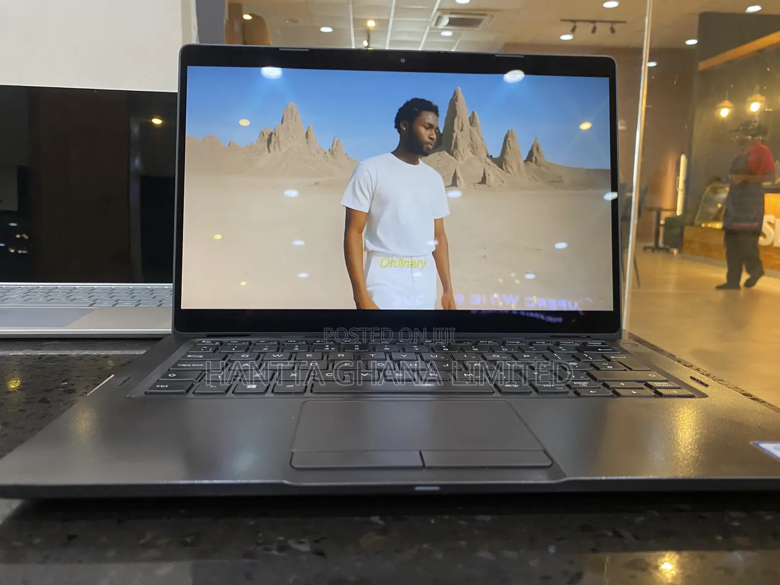 Laptop Dell Latitude 5300 2-in-1 16GB Intel Core i5 SSD 256GB