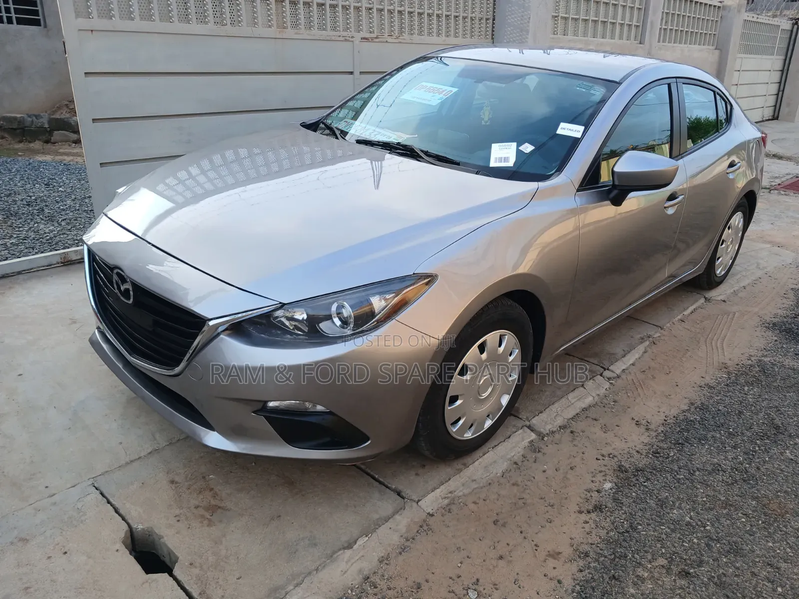 Mazda 3 2016 Brown