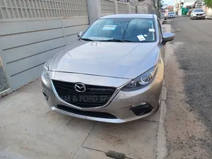 Mazda 3 2016 Brown