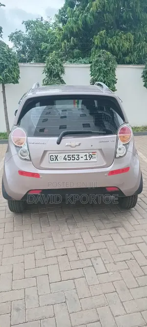 Chevrolet Spark 2012 Beige